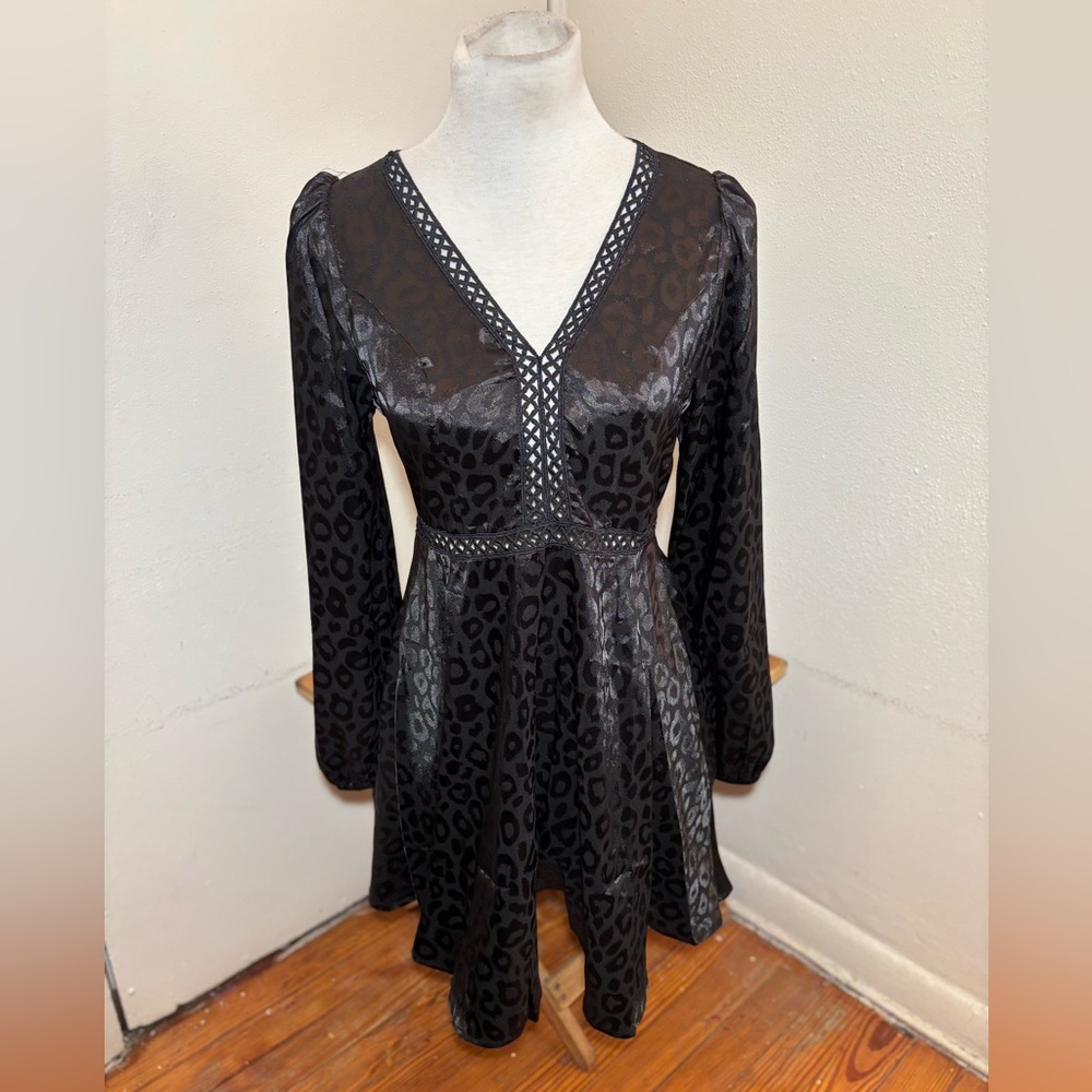 SHEIN Black Satin Leopard Long Sleeve Dress